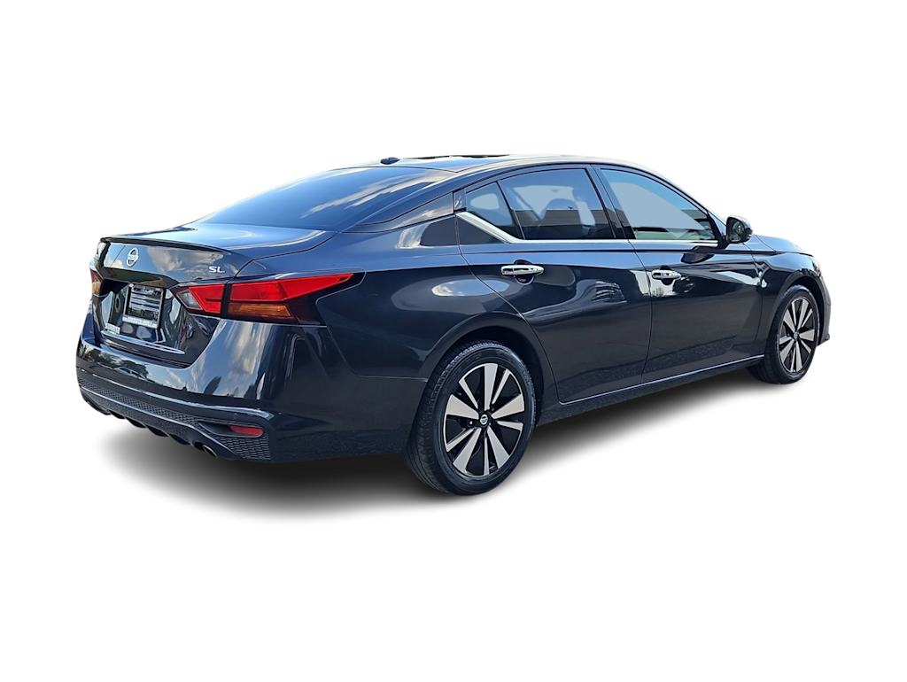 Thumbnail: 2020 Nissan Altima - 20