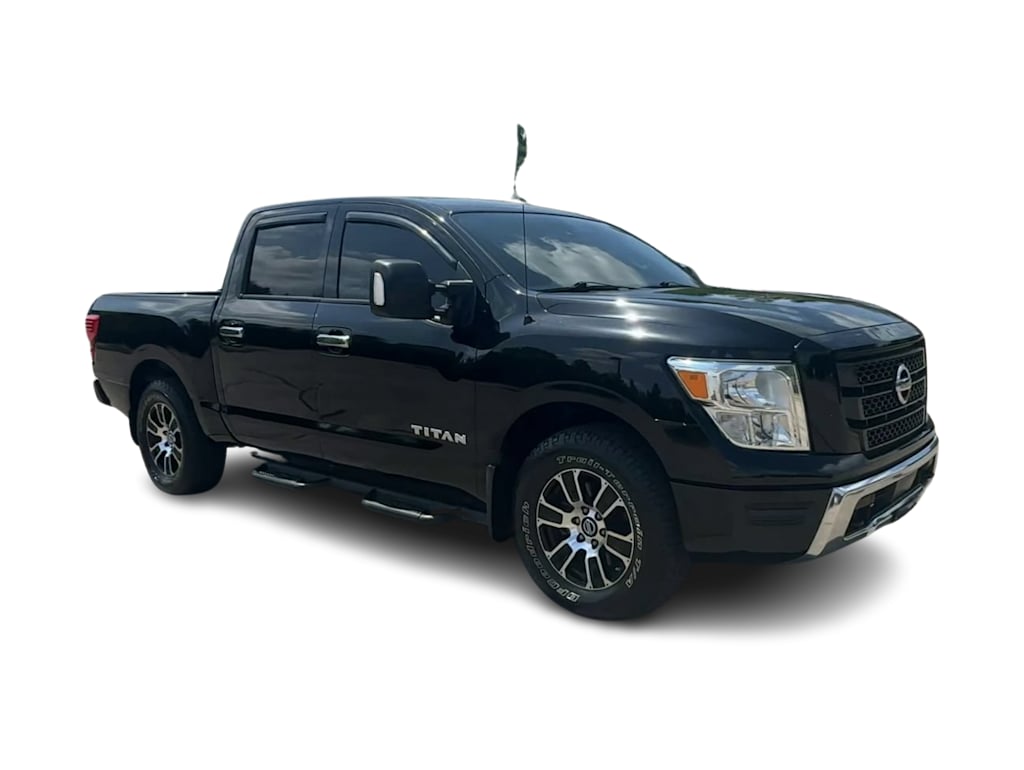 Thumbnail: 2021 Nissan Titan - 19