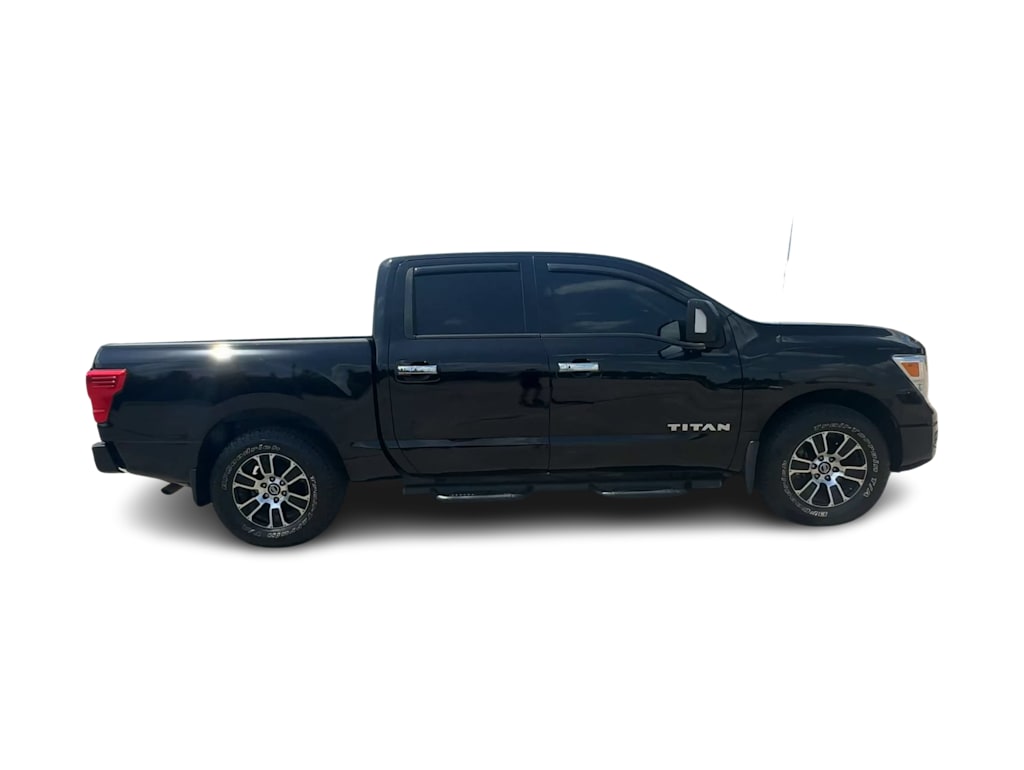 Thumbnail: 2021 Nissan Titan - 22