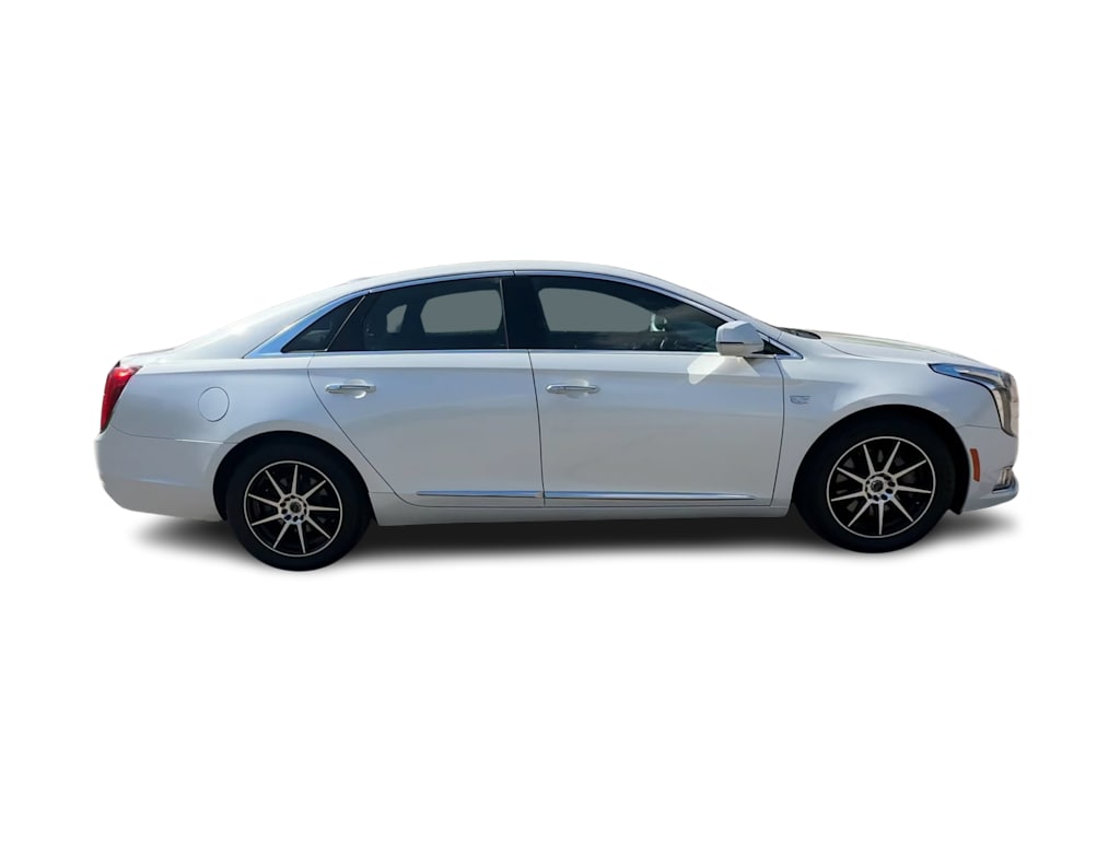 Thumbnail: 2018 Cadillac XTS - 23