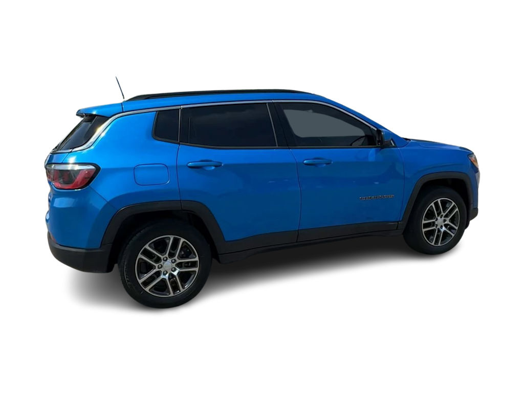Thumbnail: 2019 Jeep Compass - 22