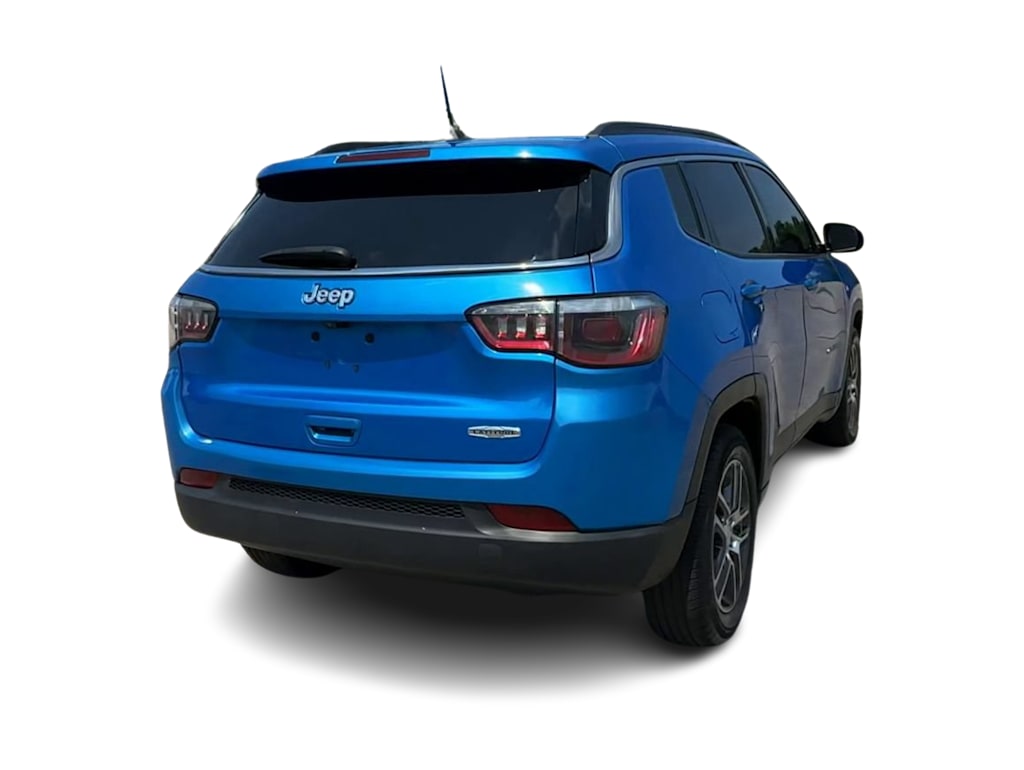 Thumbnail: 2019 Jeep Compass - 21