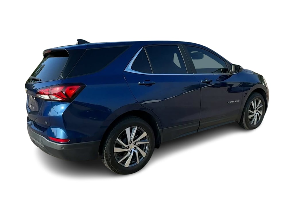 Thumbnail: 2022 Chevrolet Equinox - 23