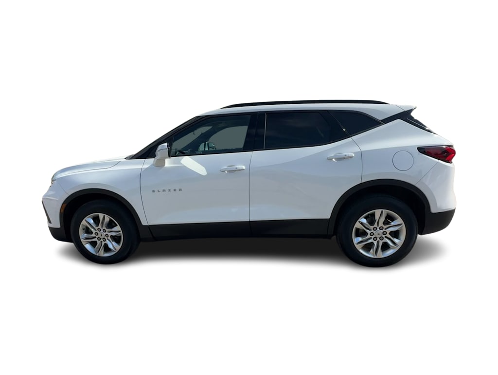 Thumbnail: 2022 Chevrolet Blazer - 21