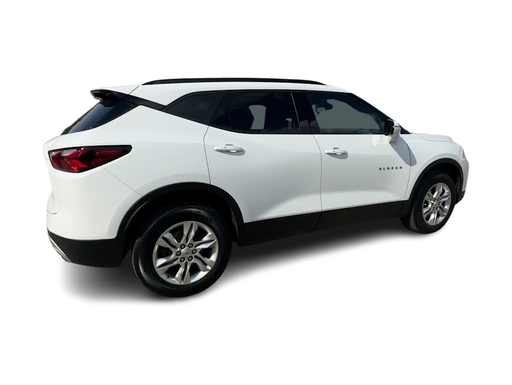 Thumbnail: 2022 Chevrolet Blazer - 22