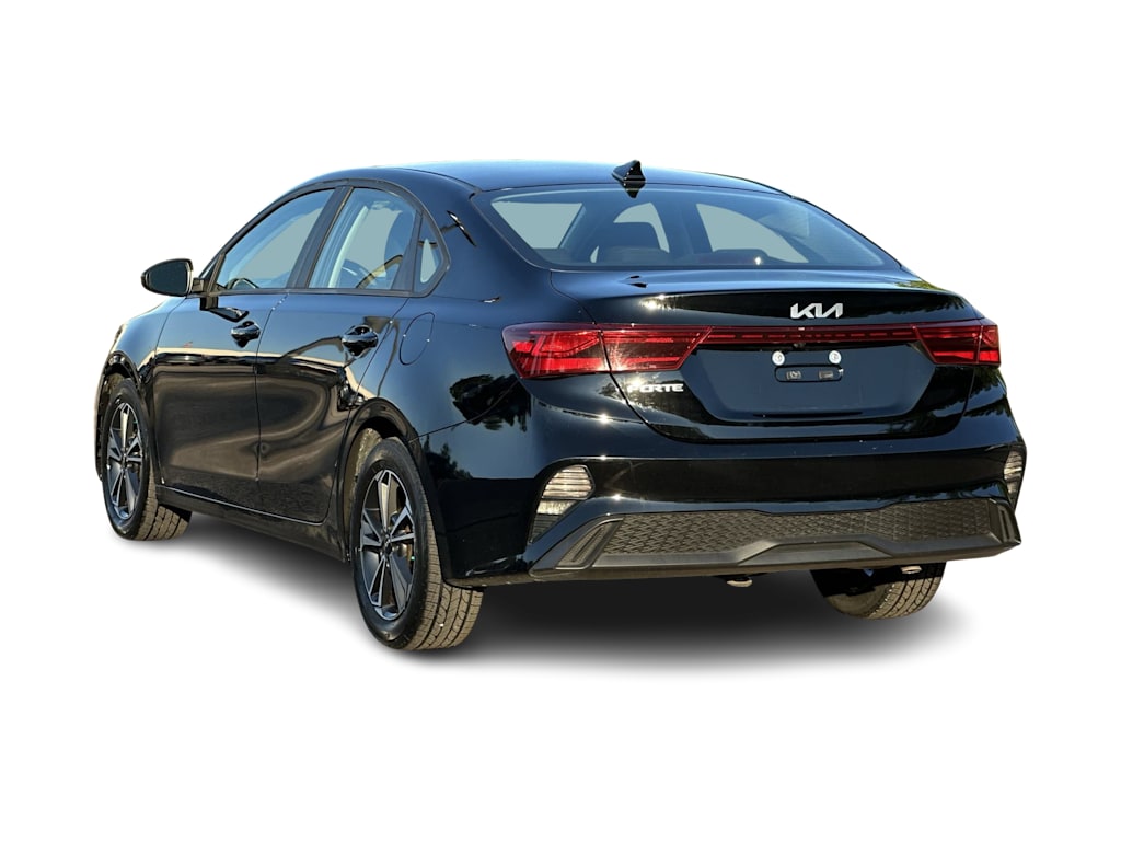 Thumbnail: 2024 Kia Forte - 27