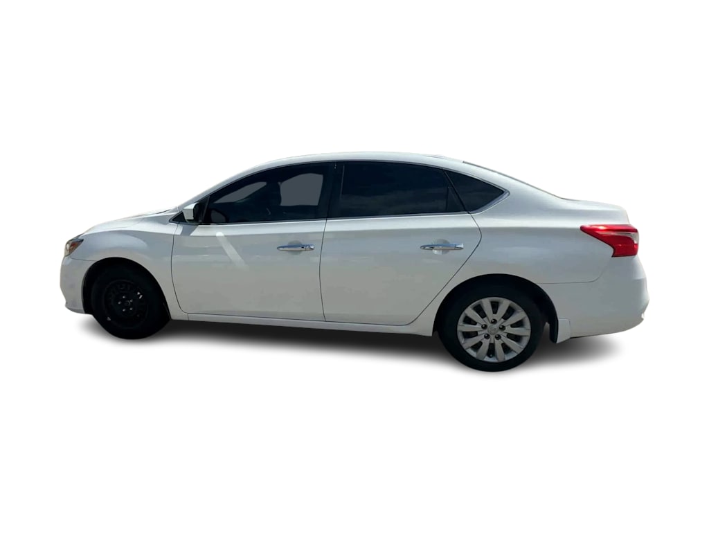 Thumbnail: 2017 Nissan Sentra - 3