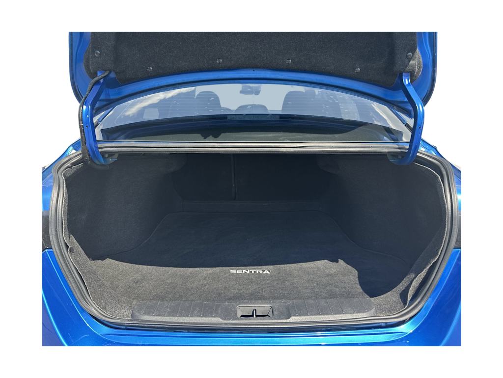 Thumbnail: 2021 Nissan Sentra - 16