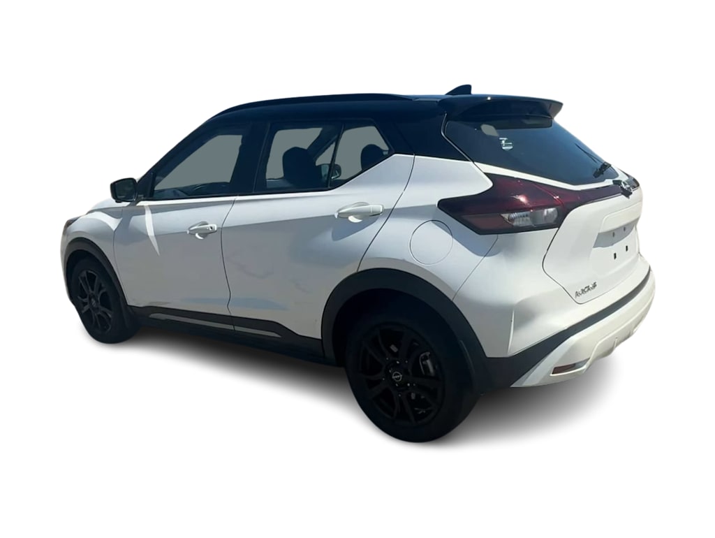 Thumbnail: 2022 Nissan Kicks - 4