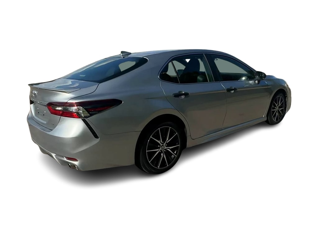 Thumbnail: 2022 Toyota Camry - 21