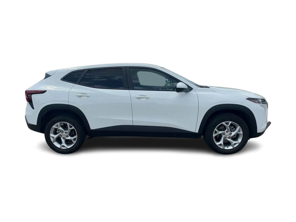 Thumbnail: 2024 Chevrolet Trax - 23