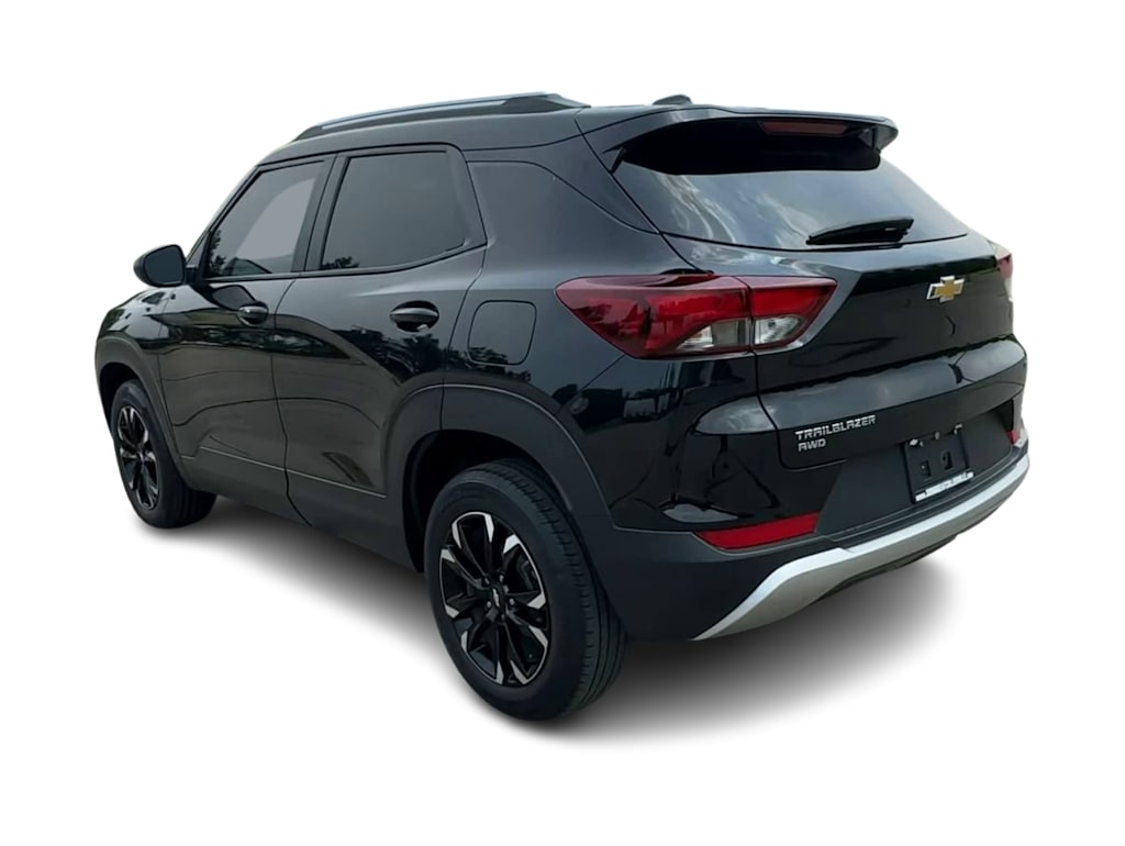Thumbnail: 2023 Chevrolet TrailBlazer - 4