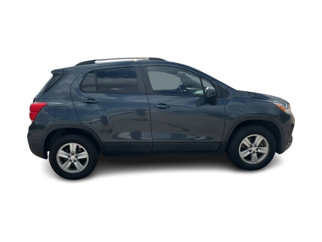 Thumbnail: 2021 Chevrolet Trax - 23