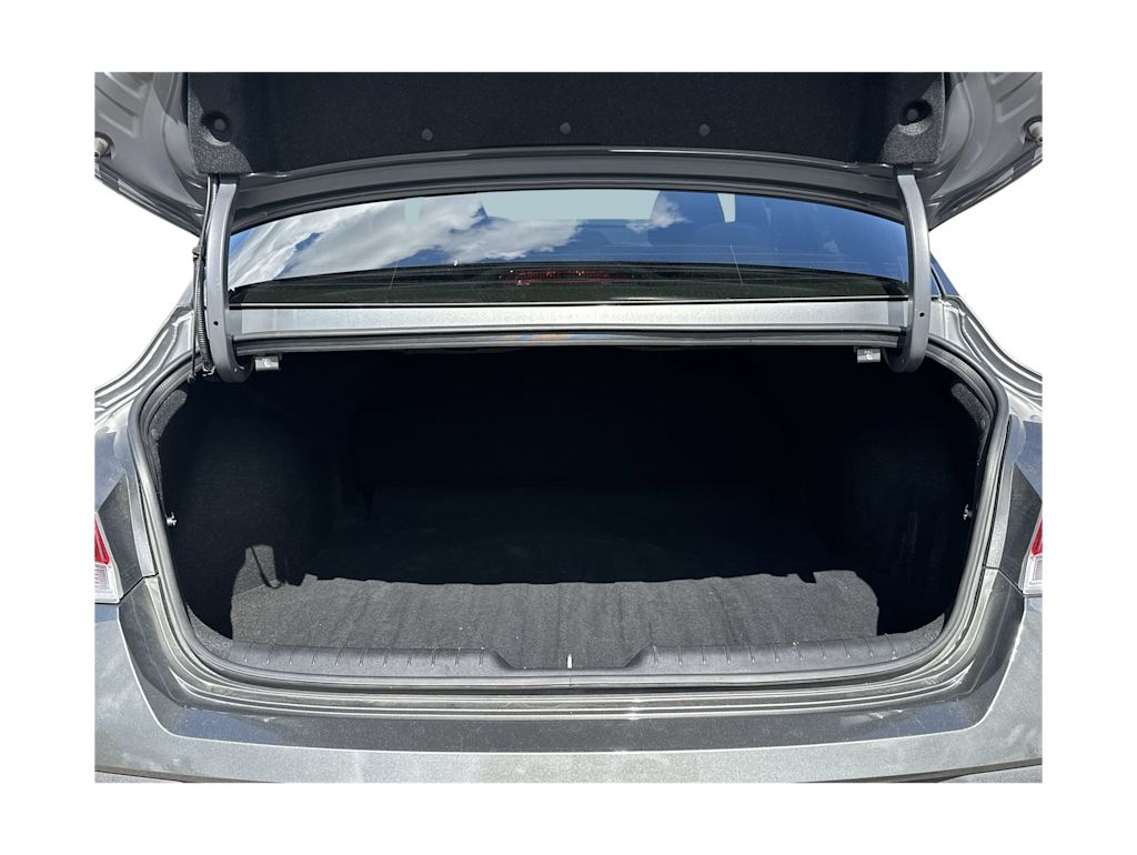 Thumbnail: 2025 Hyundai Elantra - 17