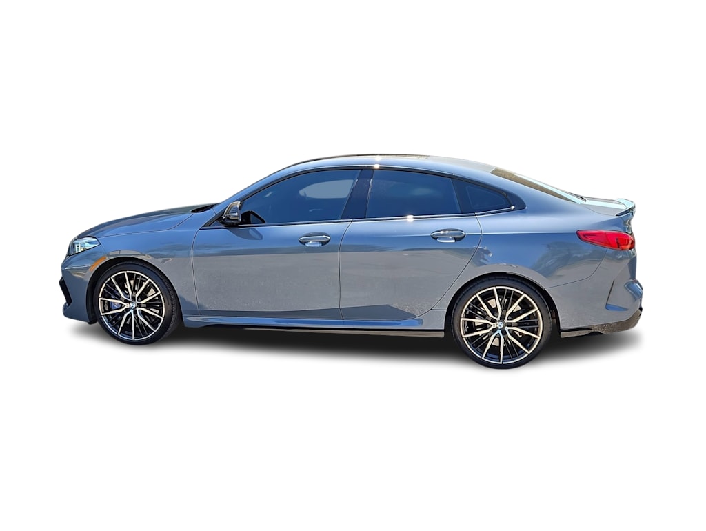Thumbnail: 2022 BMW 2 Series - 3