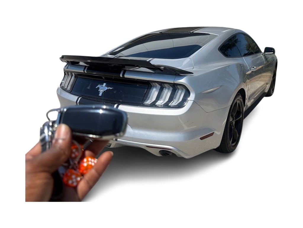 Thumbnail: 2016 Ford Mustang - 11