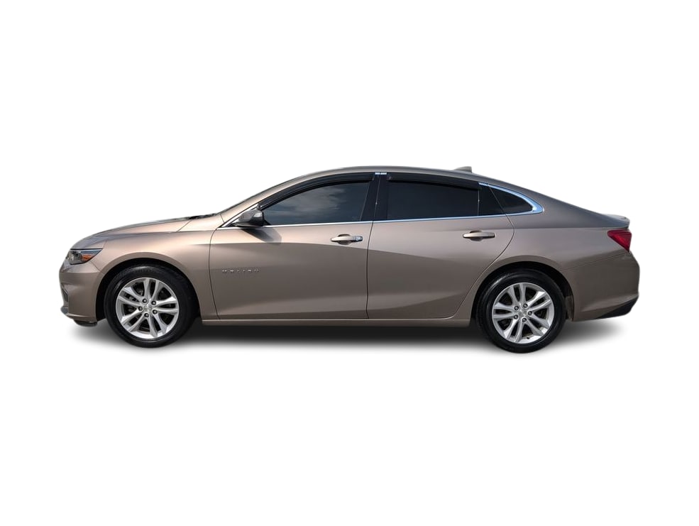 Thumbnail: 2018 Chevrolet Malibu - 3