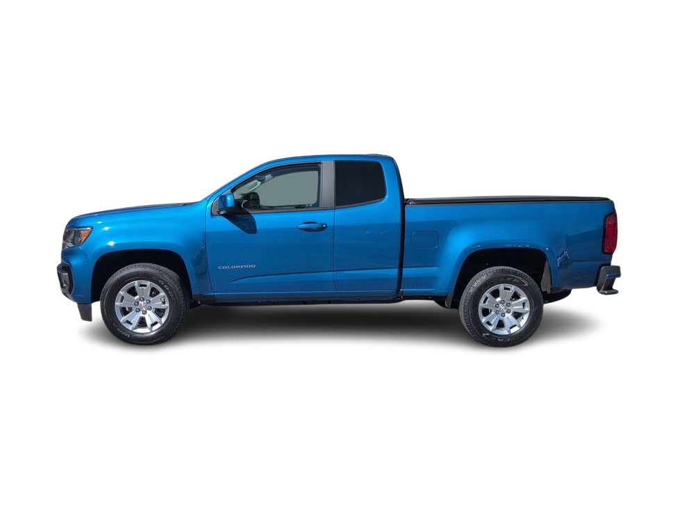 Thumbnail: 2022 Chevrolet Colorado - 3