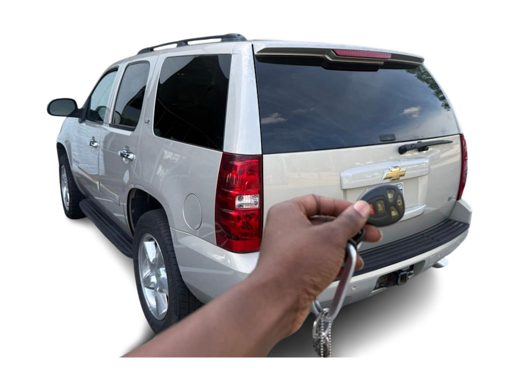 Thumbnail: 2007 Chevrolet Tahoe - 4