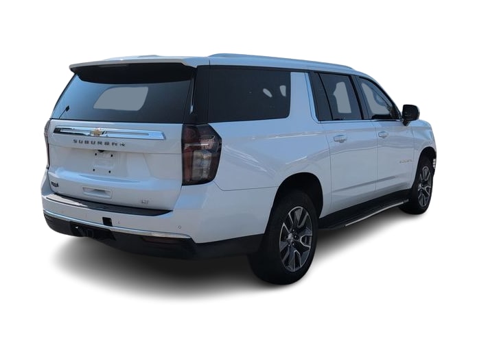 Thumbnail: 2023 Chevrolet Suburban - 21