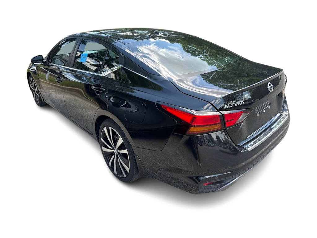 Thumbnail: 2021 Nissan Altima - 3