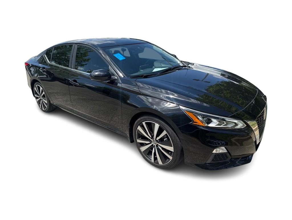 Thumbnail: 2021 Nissan Altima - 14