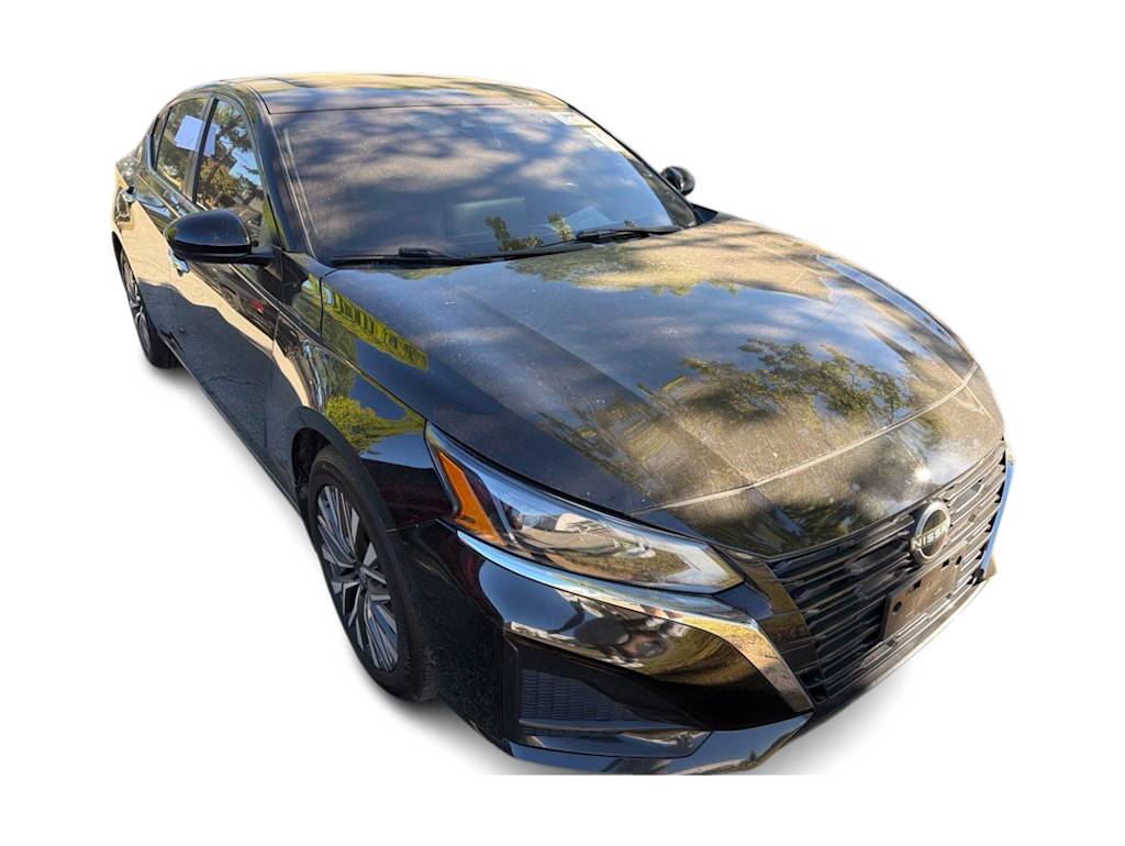 Thumbnail: 2024 Nissan Altima - 11