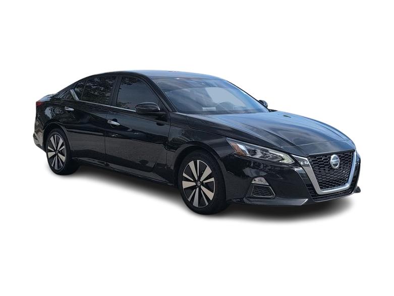 Thumbnail: 2021 Nissan Altima - 18