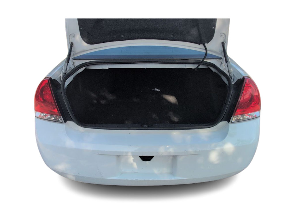 Thumbnail: 2011 Chevrolet Impala - 14