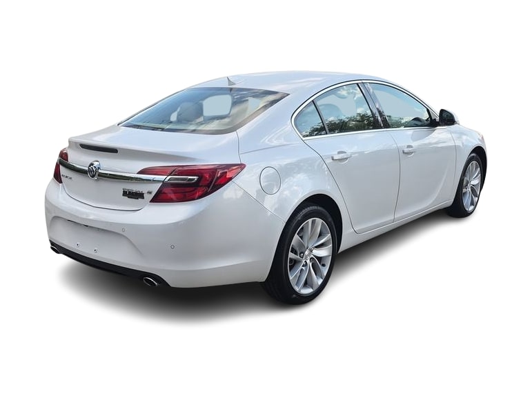 Thumbnail: 2016 Buick Regal - 23