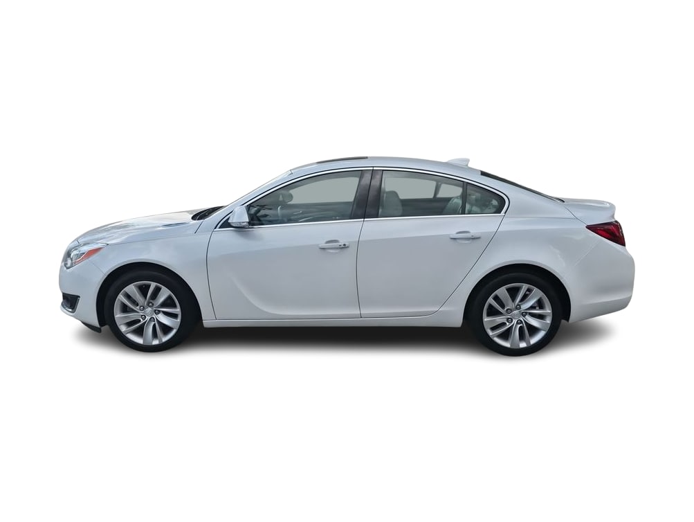 Thumbnail: 2016 Buick Regal - 3