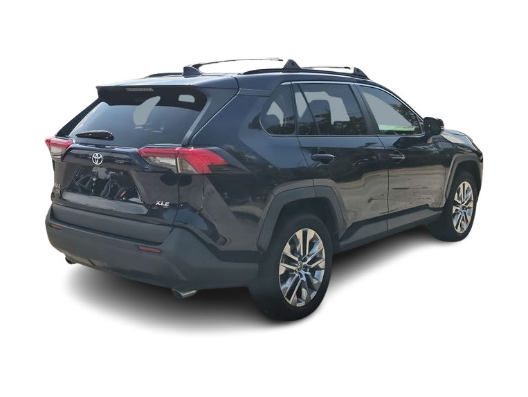 Thumbnail: 2021 Toyota RAV4 - 22