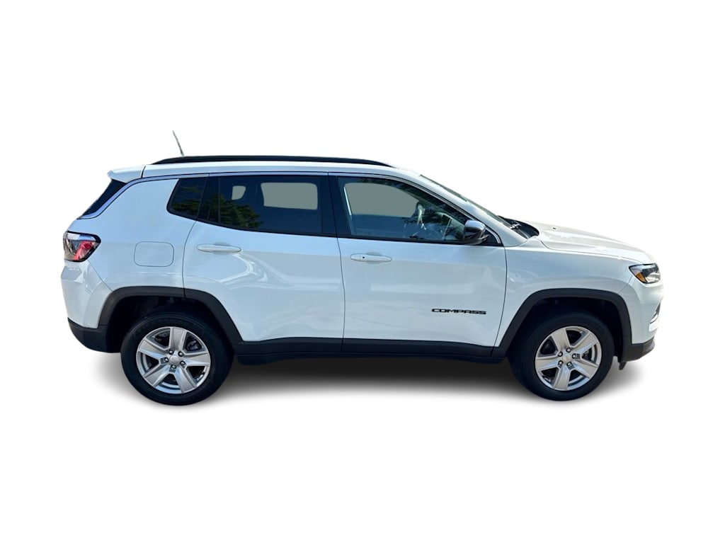 Thumbnail: 2022 Jeep Compass - 18