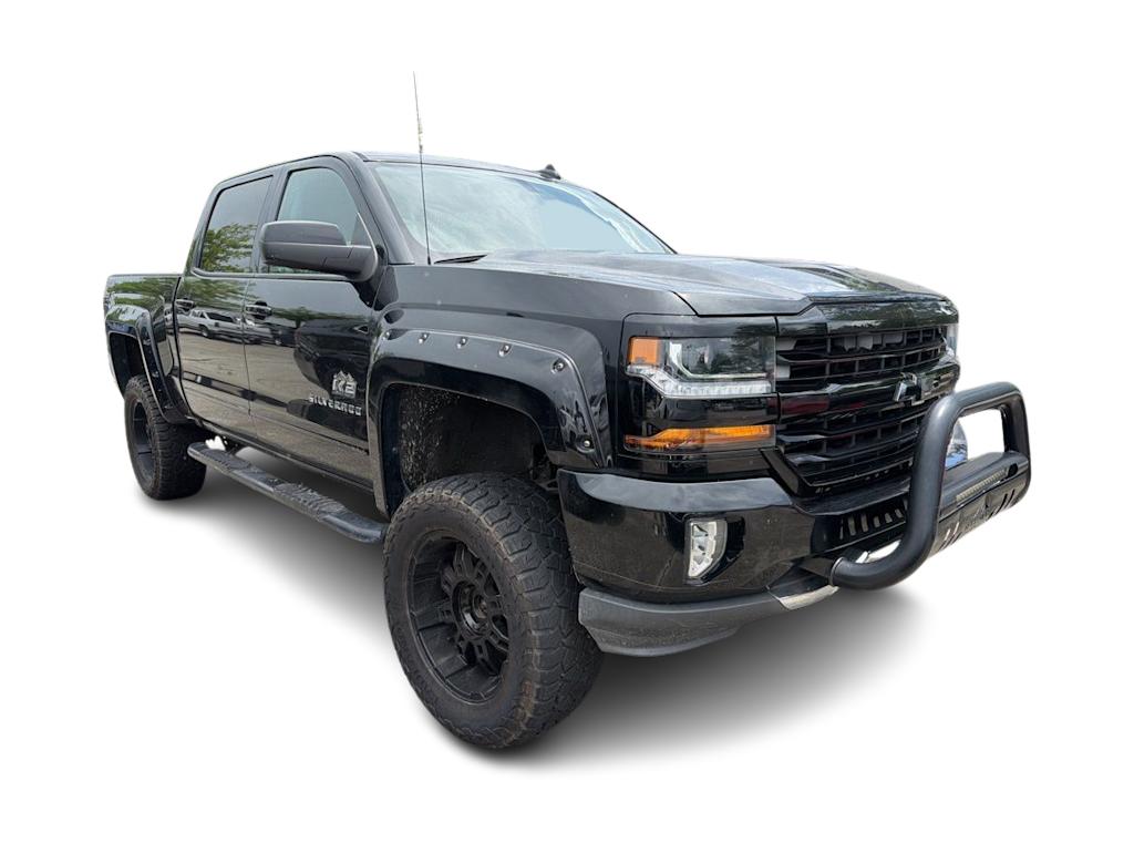 Thumbnail: 2017 Chevrolet Silverado 1500 - 3
