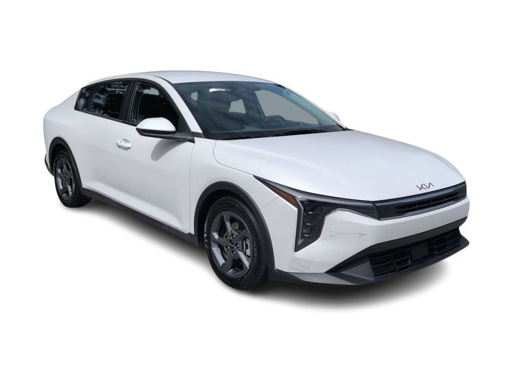 2025 Kia K4 LXS - Photo 18