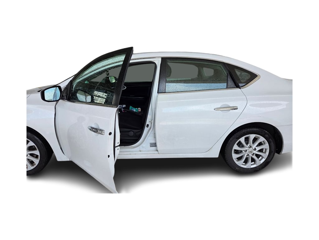 Thumbnail: 2019 Nissan Sentra - 16