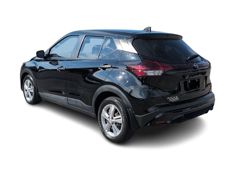 Thumbnail: 2024 Nissan Kicks - 4
