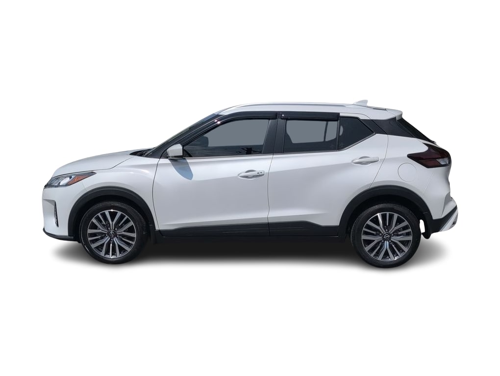 Thumbnail: 2023 Nissan Kicks - 3
