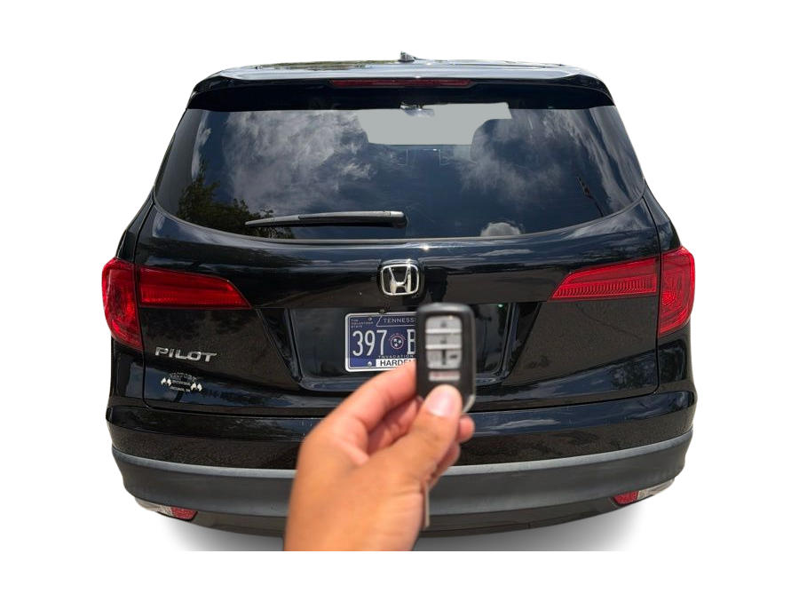 Thumbnail: 2016 Honda Pilot - 2