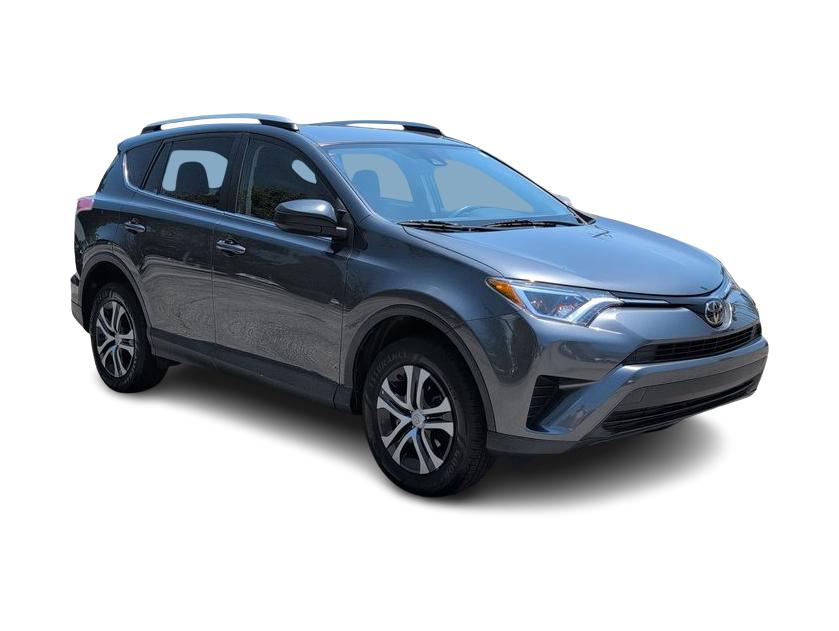 Thumbnail: 2018 Toyota RAV4 - 20