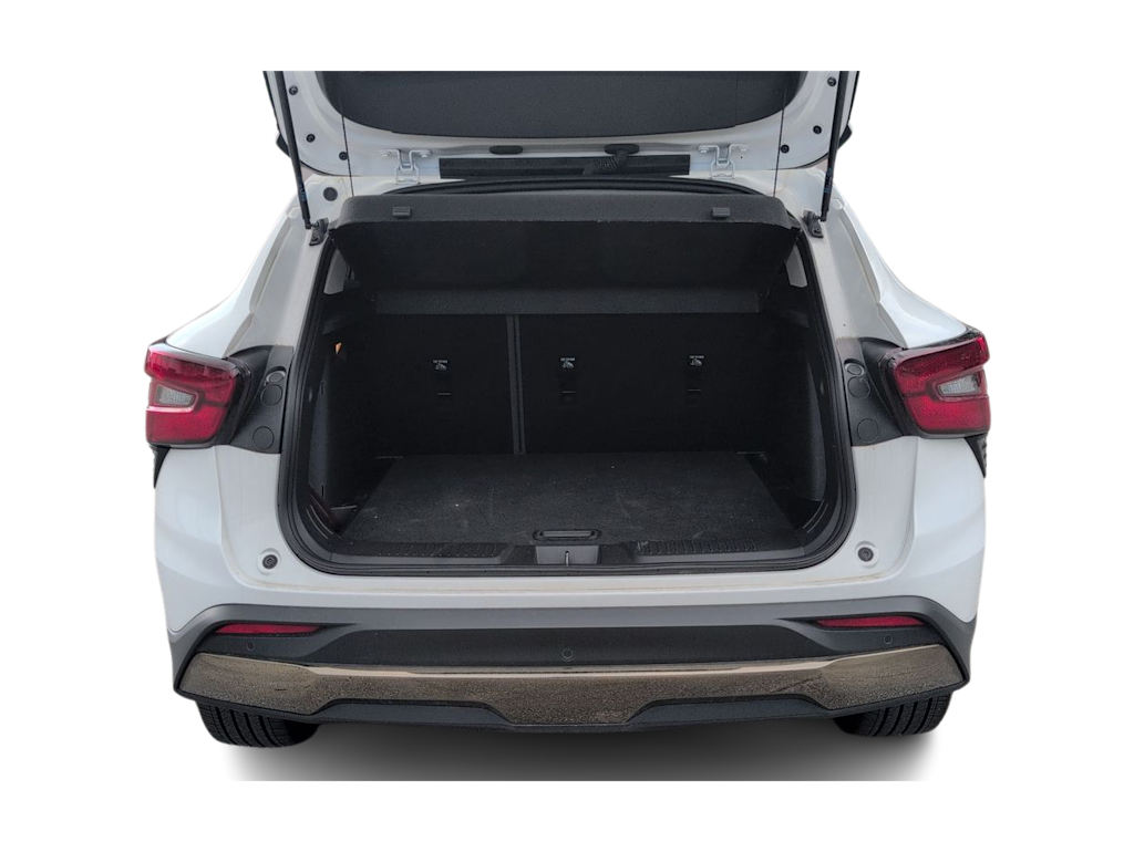 Thumbnail: 2024 Chevrolet Trax - 15