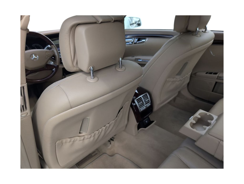 Thumbnail: 2012 Mercedes-Benz S-Class - 27