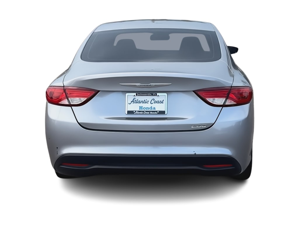 Thumbnail: 2016 Chrysler 200 - 5