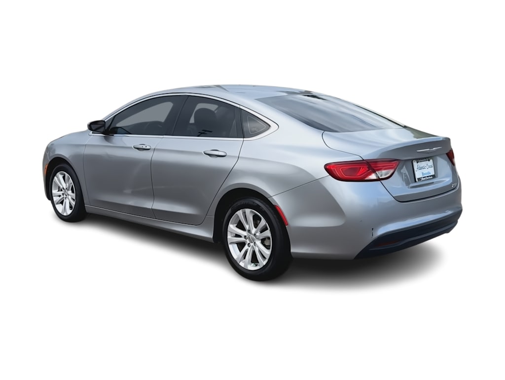 Thumbnail: 2016 Chrysler 200 - 4