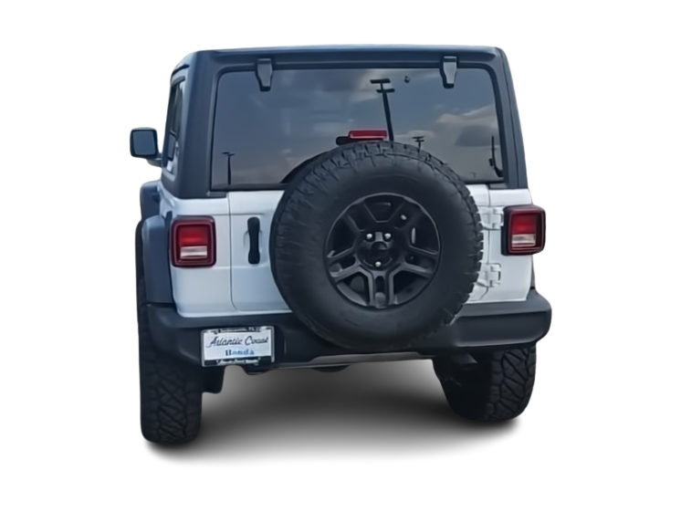 Thumbnail: 2021 Jeep Wrangler - 20