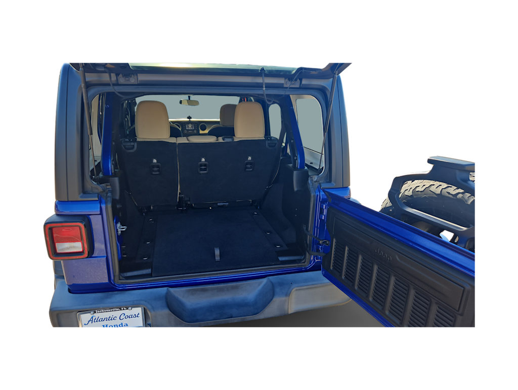 Thumbnail: 2018 Jeep Wrangler - 14