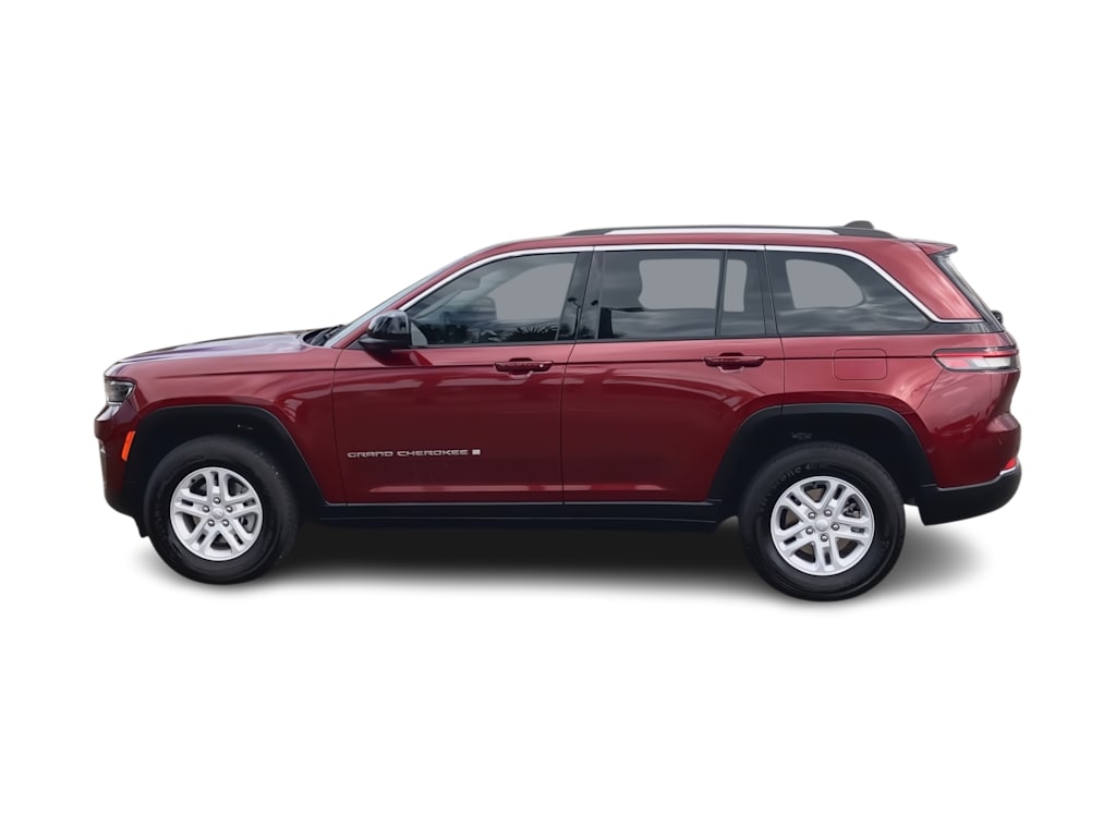 Thumbnail: 2023 Jeep Grand Cherokee - 15
