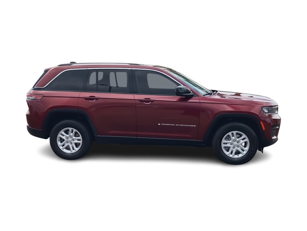 Thumbnail: 2023 Jeep Grand Cherokee - 18