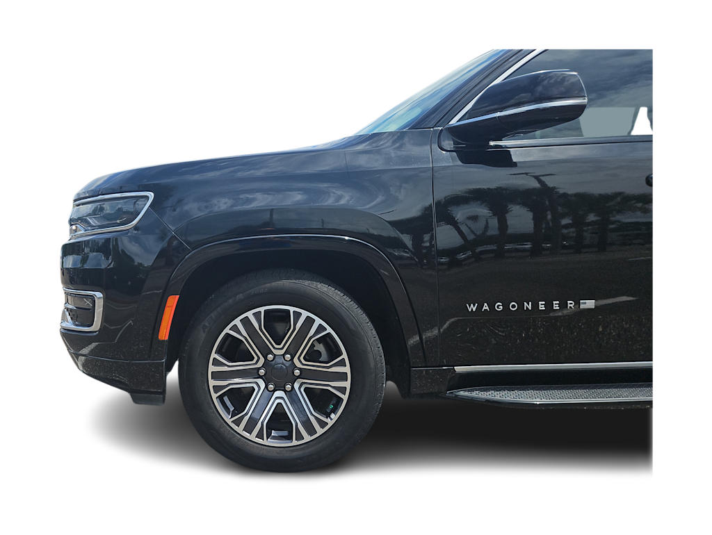 Thumbnail: 2023 Jeep Wagoneer - 4