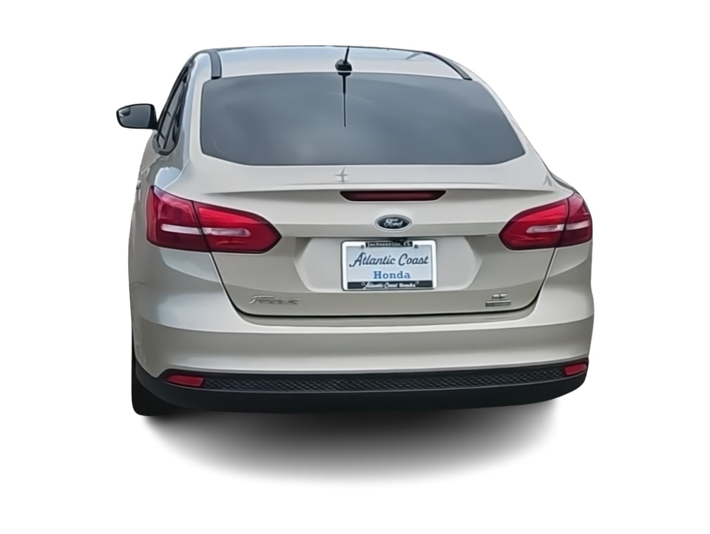 Thumbnail: 2017 Ford Focus - 4